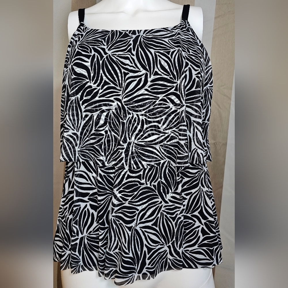 Lands' End Tankini Top Black White Layered Mesh Women's Swim NWT Small